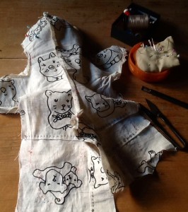 縫い直しが重なる布地