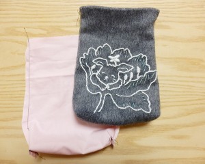 裏地と表地を縫います 裏地と表地を縫います